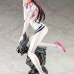Descubre el apasionante mundo de Estatua Mari Makinami Illustrious White Plugsuit.