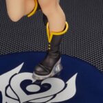 Descubre el apasionante mundo de Estatua Rebecca Bluegarden Bonus Edition.