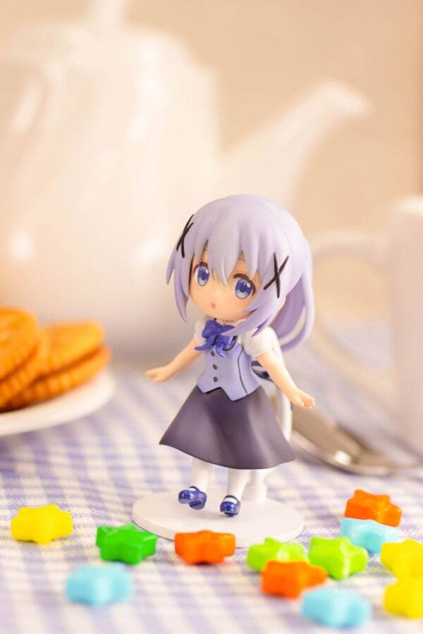 Descubre el apasionante mundo de Estatua Bloom Chino The Order a Rabbit.