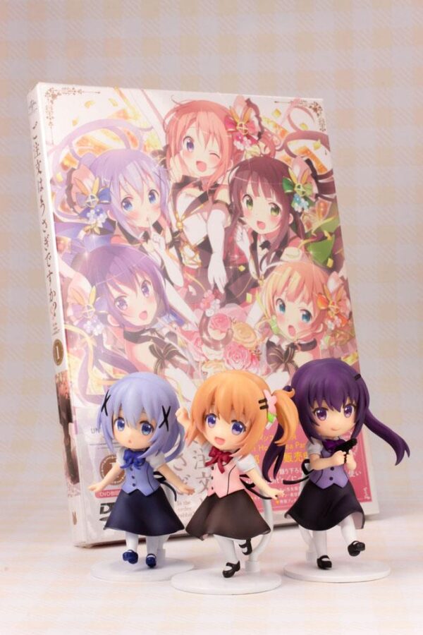 Descubre el apasionante mundo de Estatua Bloom Chino The Order a Rabbit.