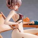 Descubre el apasionante mundo de Estatua Iron Saga Judith Swimwear.