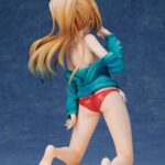 Descubre el apasionante mundo de Estatua Kei Karuizawa Swimsuit.