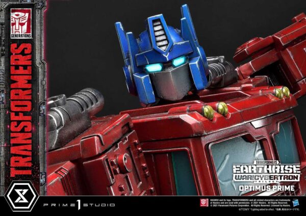 Descubre el apasionante mundo de Estatua Optimus Prime Ultimate Version.