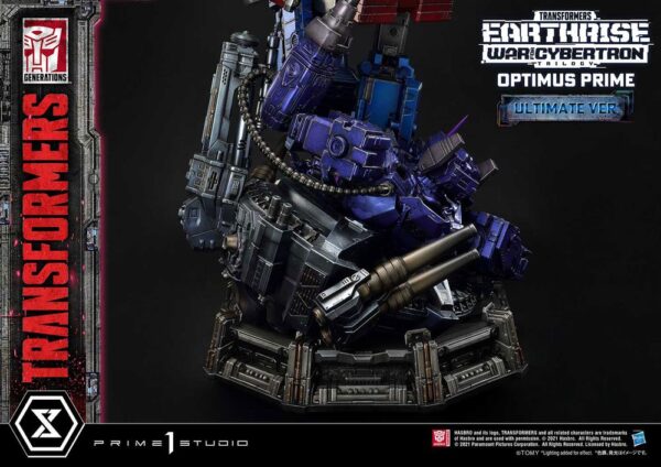 Descubre el apasionante mundo de Estatua Optimus Prime Ultimate Version.