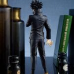 Descubre el apasionante mundo de Estatua Pop Up Parade Megumi Fushiguro.