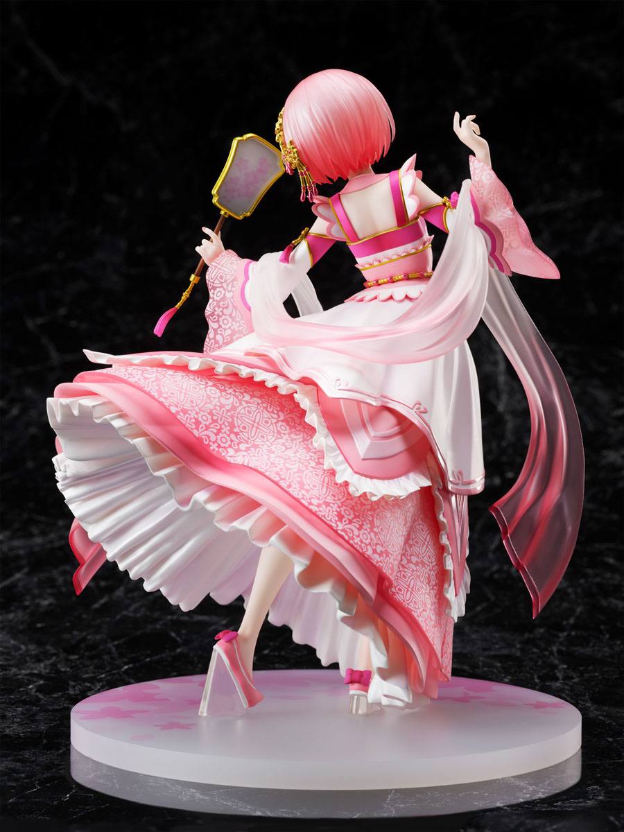 Descubre el apasionante mundo de Estatua ReZERO Starting Life Ram Hanfu.