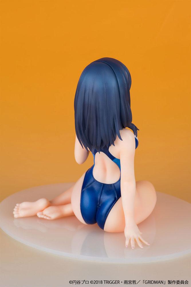 Descubre el apasionante mundo de Estatua Rikka Takarada Swimsuit.