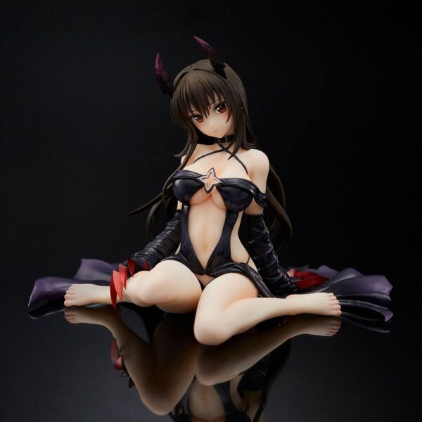 Descubre el apasionante mundo de Estatua Yui Kotegawa Darkness.