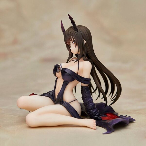 Descubre el apasionante mundo de Estatua Yui Kotegawa Darkness.