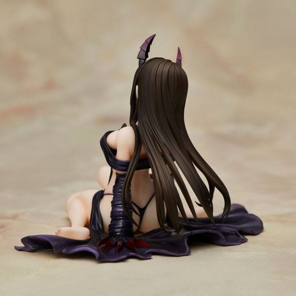 Descubre el apasionante mundo de Estatua Yui Kotegawa Darkness.