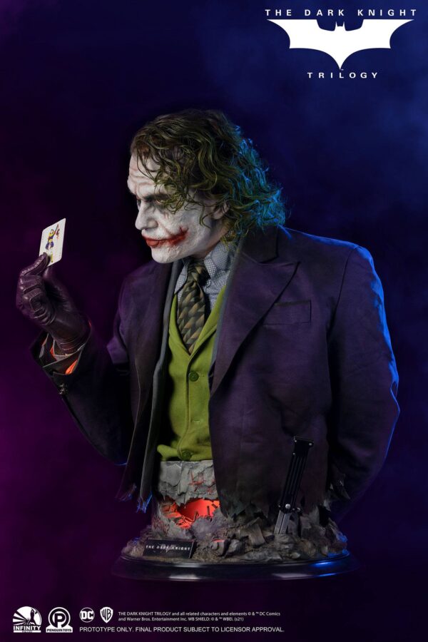 Descubre el apasionante mundo de Busto tamaño real Joker Dark Knight.