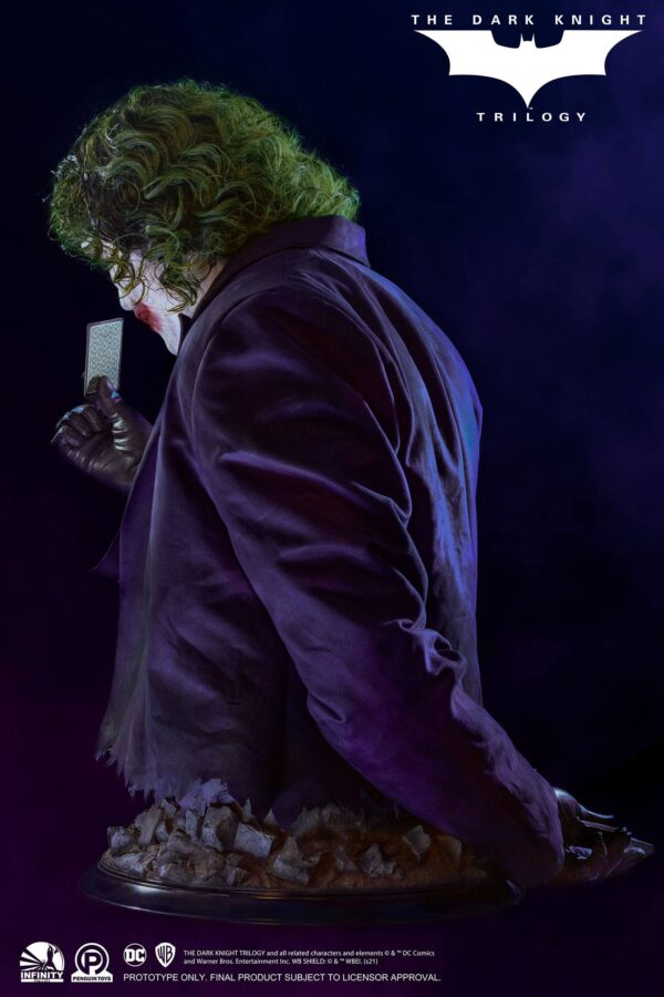 Descubre el apasionante mundo de Busto tamaño real Joker Dark Knight.