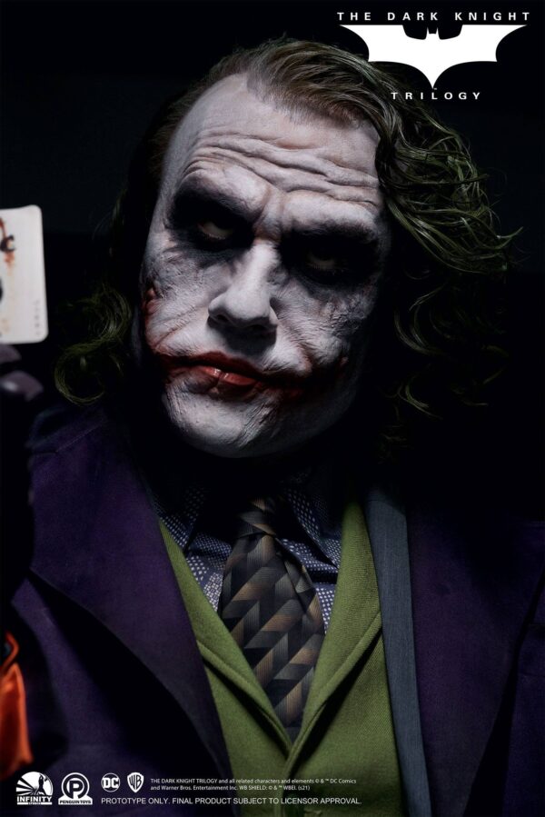Descubre el apasionante mundo de Busto tamaño real Joker Dark Knight.