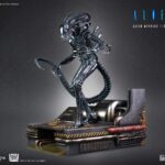 Descubre el apasionante mundo de Estatua Alien Warrior Deluxe.