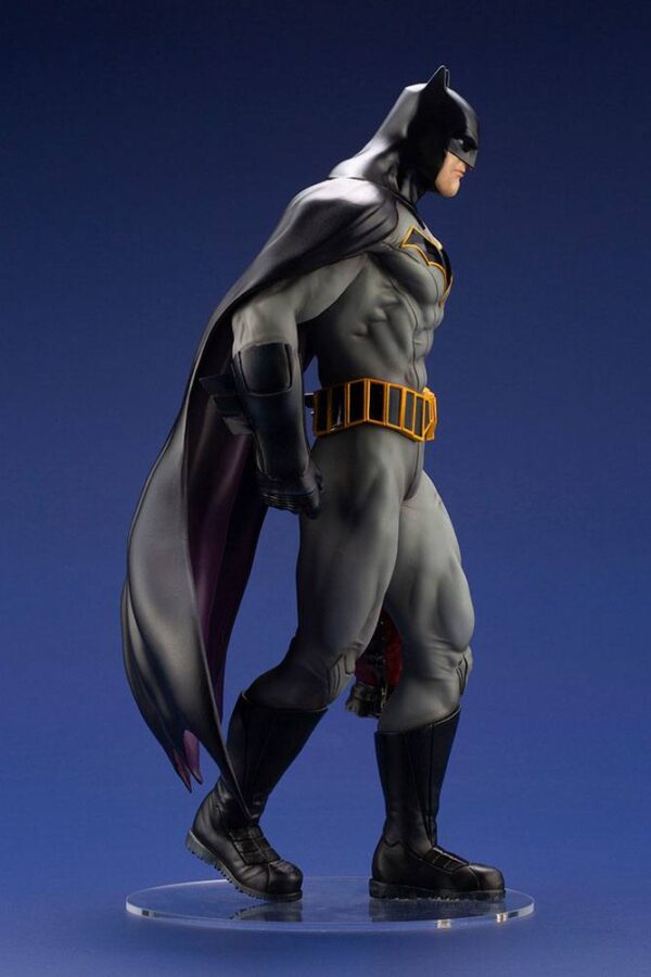 Descubre el apasionante mundo de Estatua Batman Last Knight on Earth.