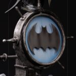 Descubre el apasionante mundo de Estatua Deluxe Art Scale Batman.