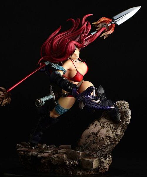 Descubre el apasionante mundo de Estatua Erza Scarlet Black Armor.