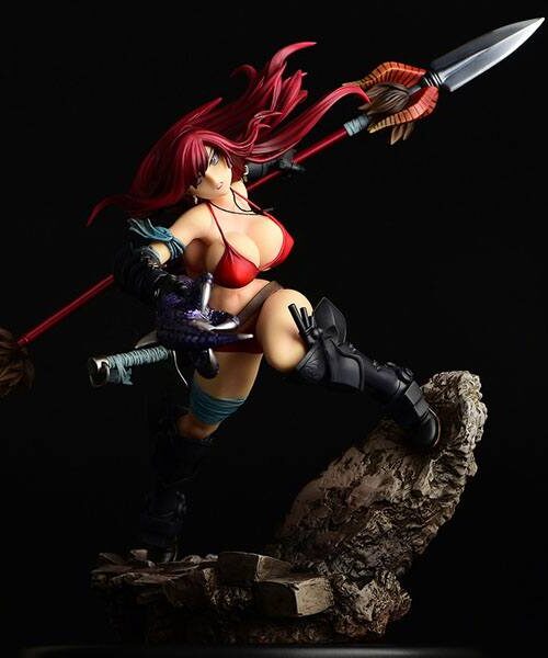 Descubre el apasionante mundo de Estatua Erza Scarlet Black Armor.
