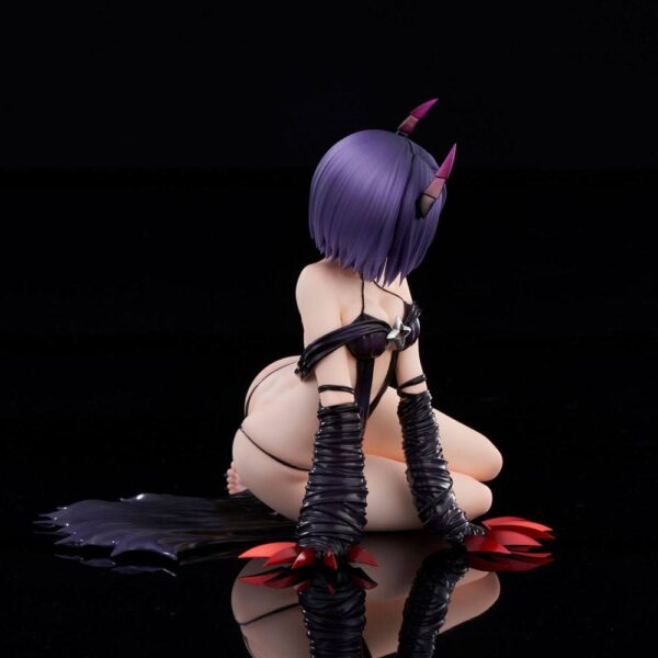 Descubre el apasionante mundo de Estatua Haruna Sairenji Darkness Limited.