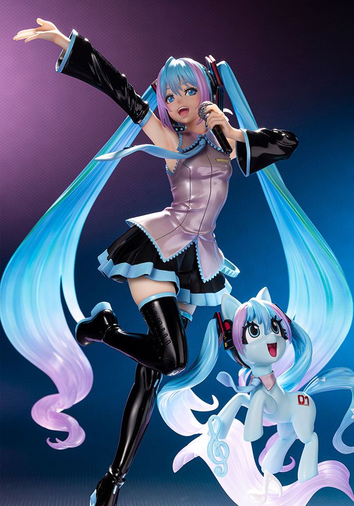 Descubre el apasionante mundo de Estatua Hatsune Miku Pony Bishoujo.