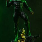 Descubre el apasionante mundo de Estatua John Stewart Green Lantern.