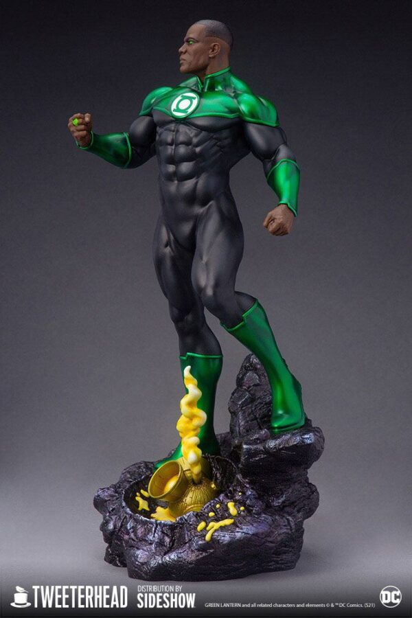 Descubre el apasionante mundo de Estatua John Stewart Green Lantern.