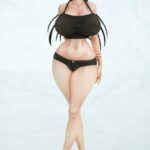 Descubre el apasionante mundo de Estatua Koumi Island Konomi Black Top.