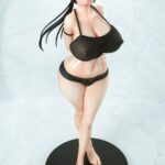Descubre el apasionante mundo de Estatua Koumi Island Konomi Black Top.