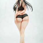 Descubre el apasionante mundo de Estatua Koumi Island Konomi Black Top.