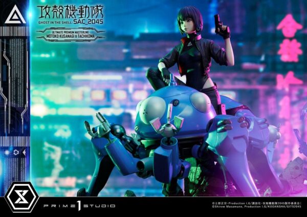 Descubre el apasionante mundo de Estatua Kusanagi and Tachikoma.