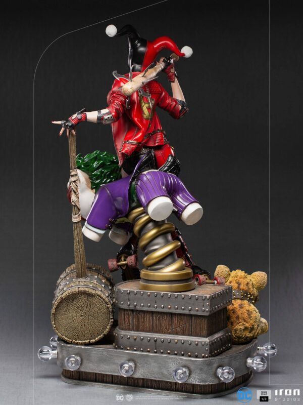 Descubre el apasionante mundo de Estatua Legacy Prime Scale Harley.