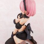 Descubre el apasionante mundo de Estatua Mikoto Takagi Black Version.