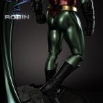 Descubre el apasionante mundo de Estatua Museum Masterline Series Robin.