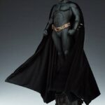 Descubre el apasionante mundo de Estatua Premium Format Batman.