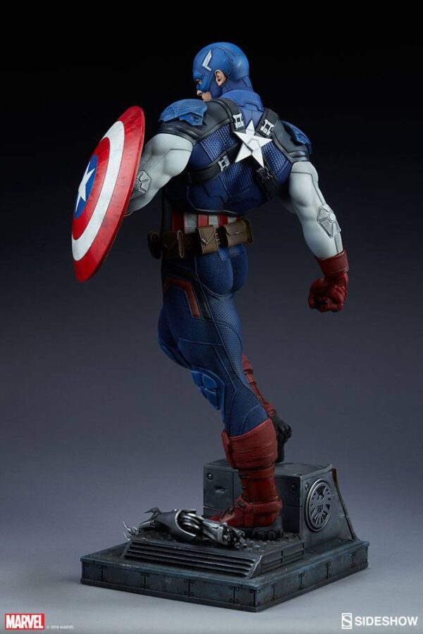 Descubre el apasionante mundo de Estatua Premium Format Captain America.