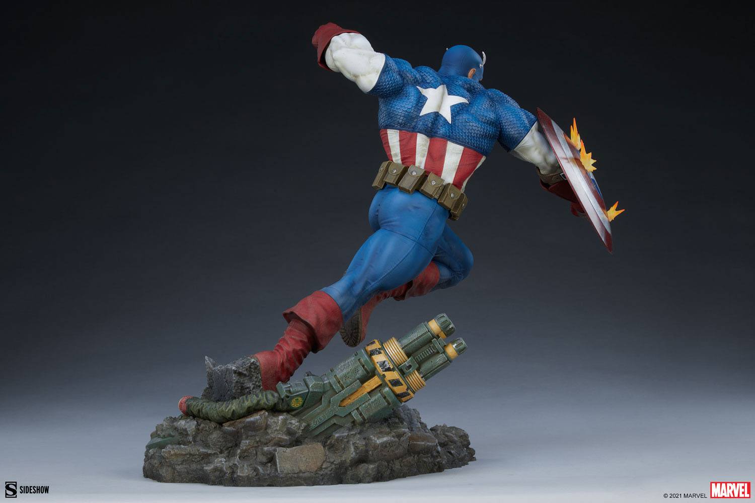 Descubre el apasionante mundo de Estatua Premium Format Captain America.