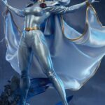 Descubre el apasionante mundo de Estatua Premium Format Storm.