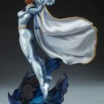 Descubre el apasionante mundo de Estatua Premium Format Storm.