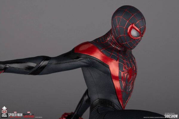 Descubre el apasionante mundo de Estatua Spider-Man Miles Morales.