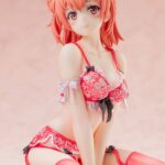 Descubre el apasionante mundo de Estatua Yui Yuigahama Lingerie.
