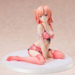 Descubre el apasionante mundo de Estatua Yui Yuigahama Lingerie.