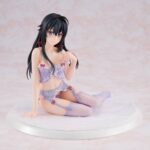 Descubre el apasionante mundo de Estatua Yukino Yukinoshita Lingerie.