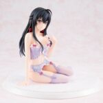 Descubre el apasionante mundo de Estatua Yukino Yukinoshita Lingerie.