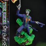 Descubre el apasionante mundo de Estatua The Joker Say Cheese Bonus.