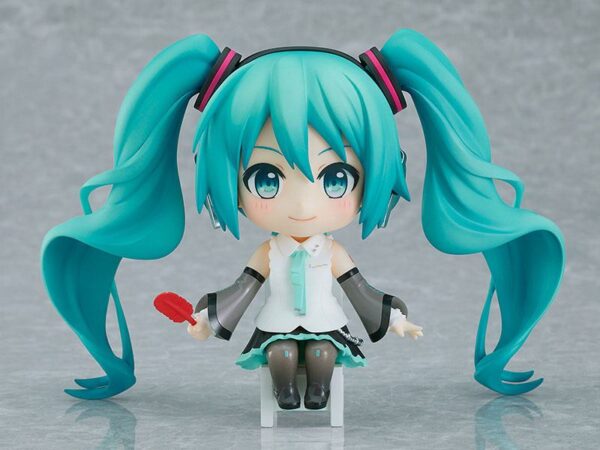 Descubre el apasionante mundo de Figura Nendoroid Hatsune Miku NT Akai.
