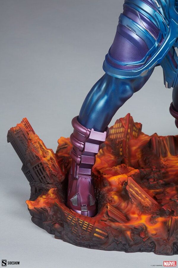 Descubre el apasionante mundo de Maqueta Marvel Galactus 66 cm.