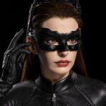 Descubre el apasionante mundo de Busto tamaño real Selina Kyle.