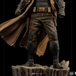 Descubre el apasionante mundo de Estatua Art Scale Knightmare Batman.