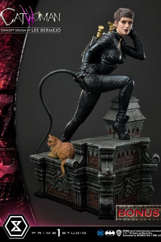 Estatua Catwoman Deluxe Bonus Version