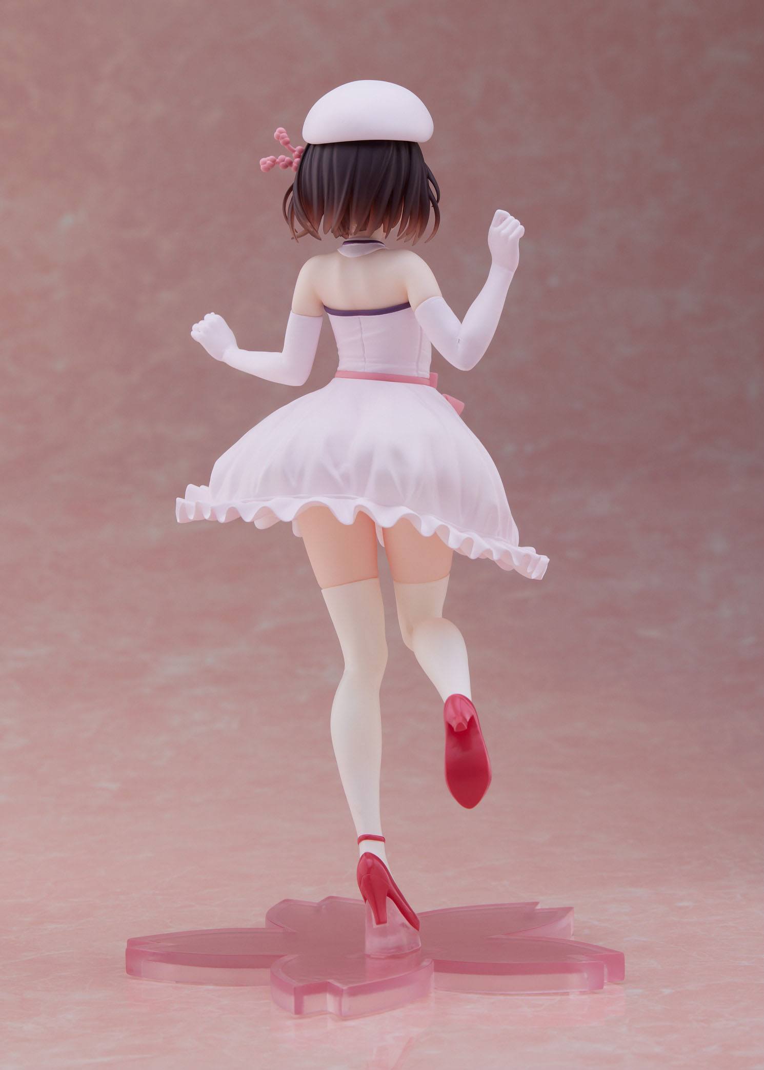Descubre el apasionante mundo de Estatua Coreful Kato Megumi Sakura Dress.